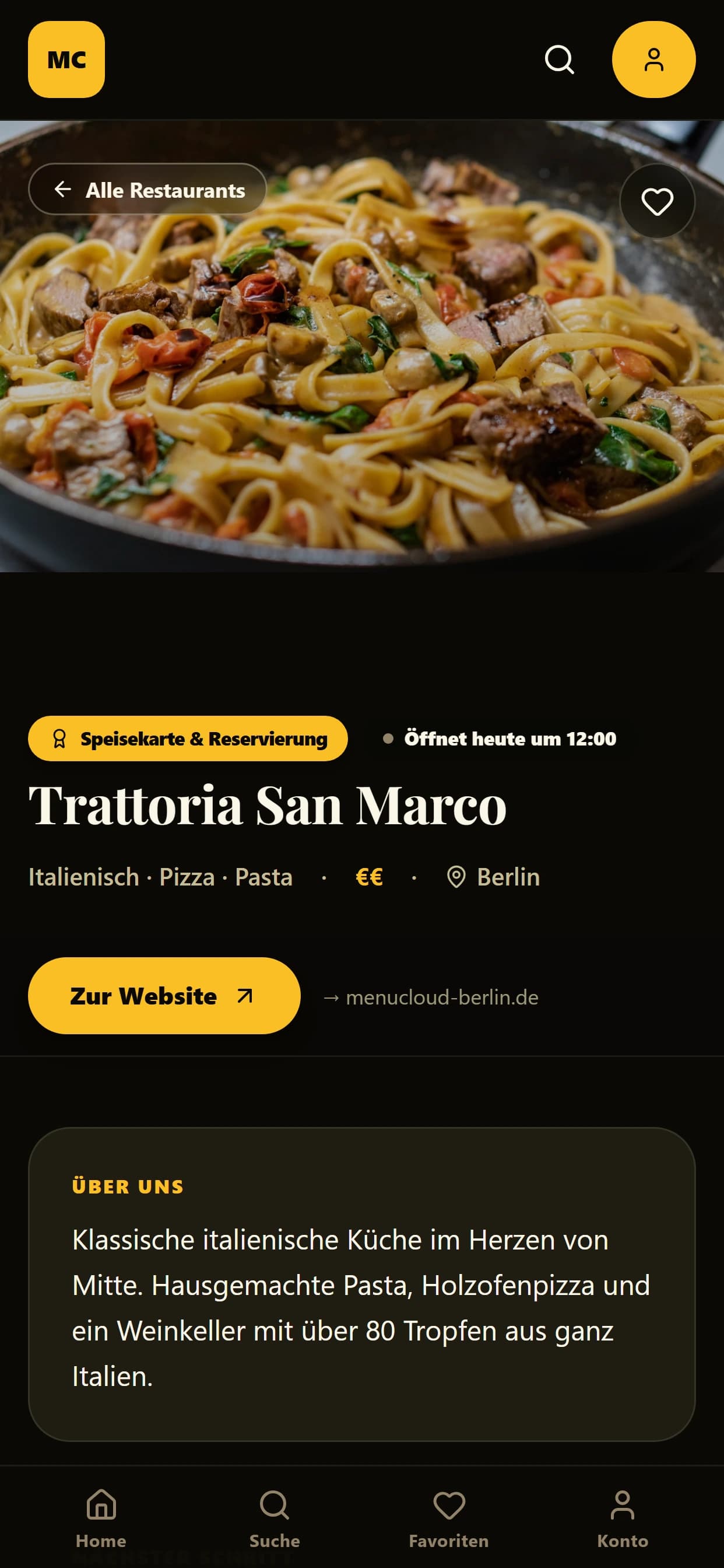 Restaurantseite in der MenuCloud-App auf dem iPhone: Speisekarte, Reservierung, Öffnungszeiten und Beschreibung eines Berliner Restaurants. Der gezeigte Betrieb ist ein Demo-Eintrag.